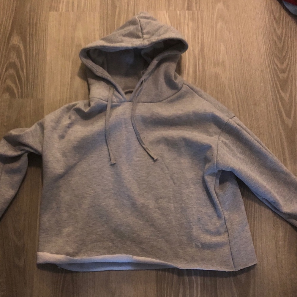 Cropped hoodie